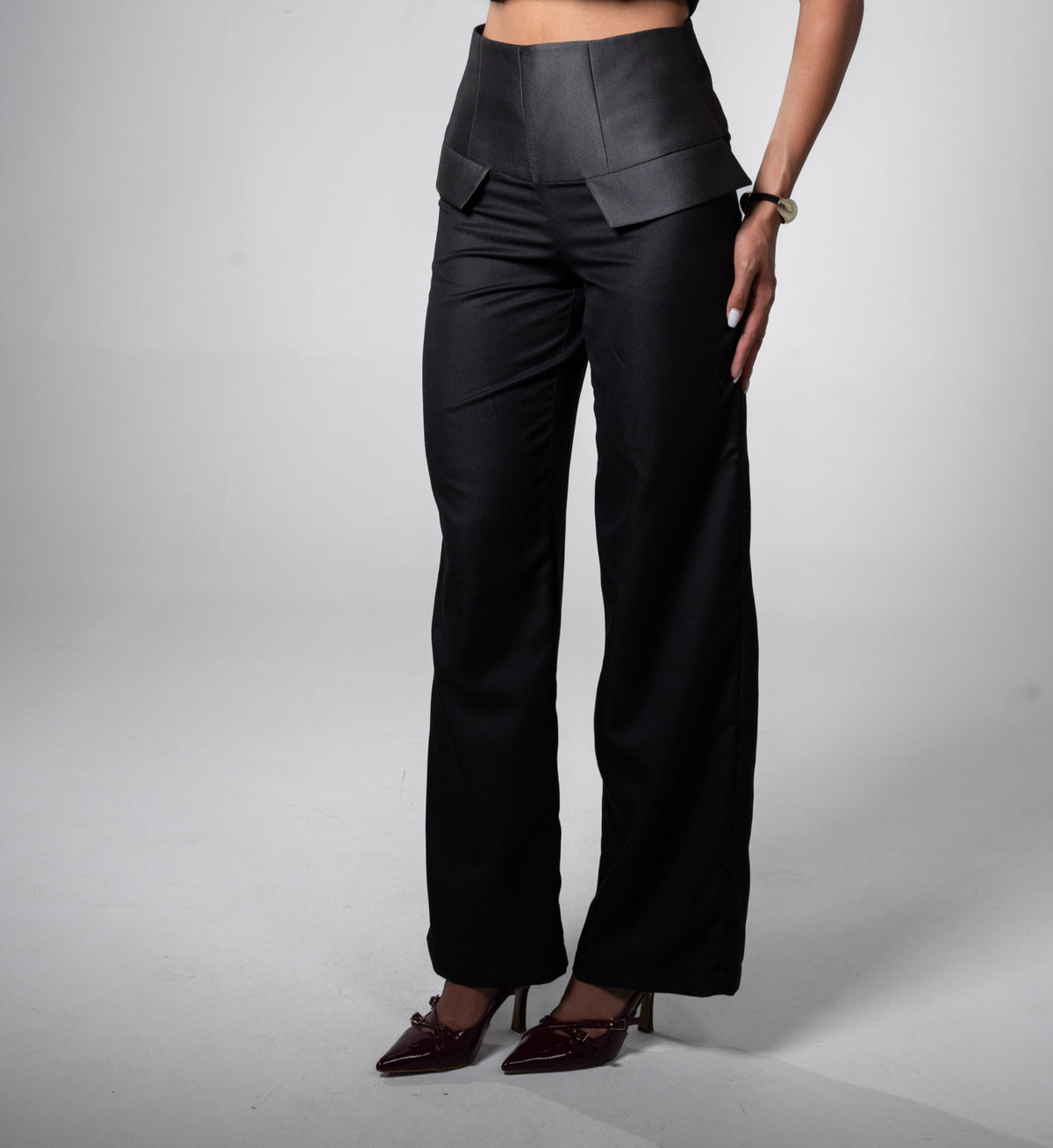 FRAME TROUSERS